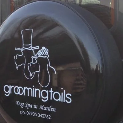Grooming Tails - Pet business vehicle signage